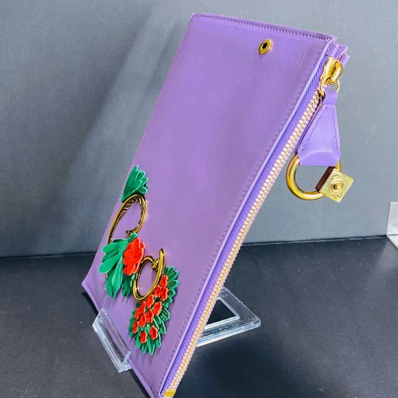 VERSACE Calfskin Flower Barocco Pouch in Violet Authentic - Picture 2 of 15